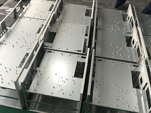 機(jī)柜、機(jī)箱